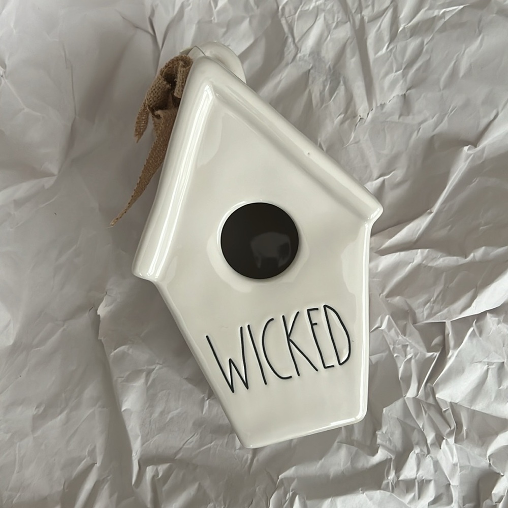 NWT Rae Dunn WICKED Birdhouse